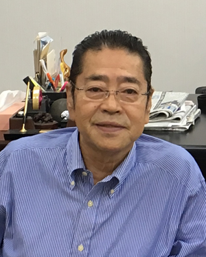 大城　浩　監事